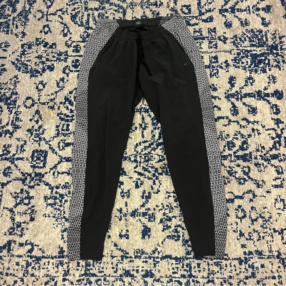 Women’s Oakley Jogger Pants